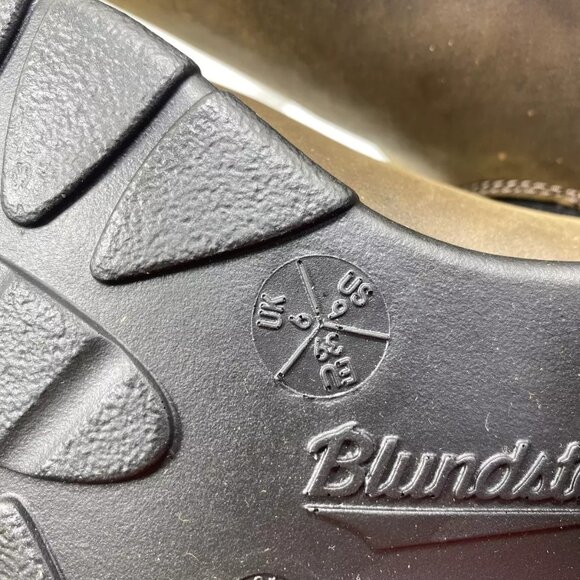 NEW BLUNDSTONE Womens Elastic Sided Heel Boots Size 9 Pull-On Chelsea Brown - Picture 4 of 8